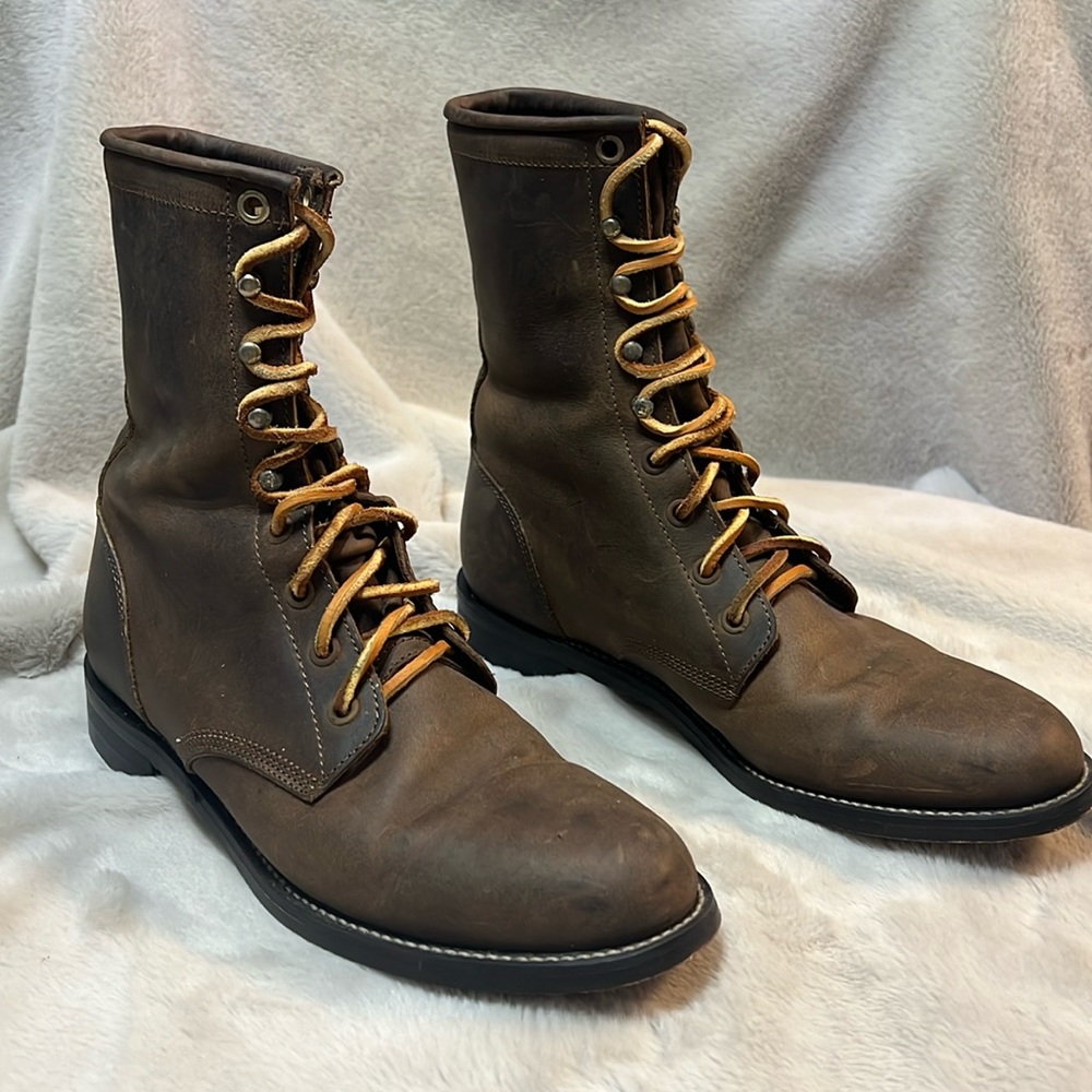 Justin boots size 7 1/2 B‼️‼️